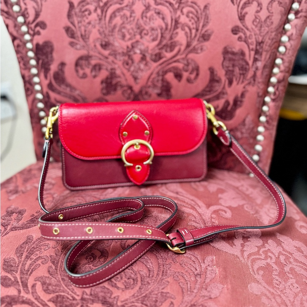 Coach 2Way Elegant Red Leather Beat Bag